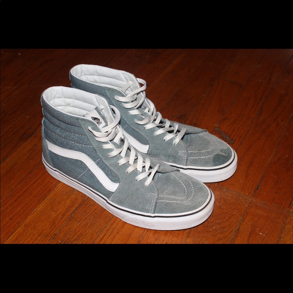 Vans - Picture 3 of 4